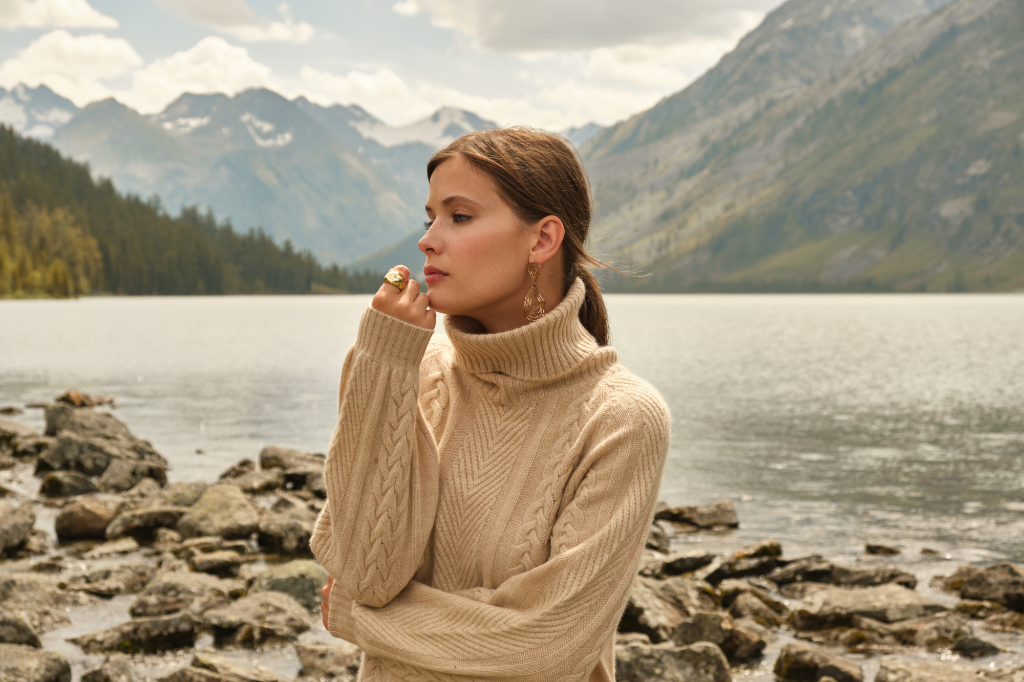 Монгольский кашемир: история и традиции производства Монгольский кашемир: история и традиции производства